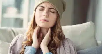 Les gestes simples pour prévenir et traiter les maux de gorge