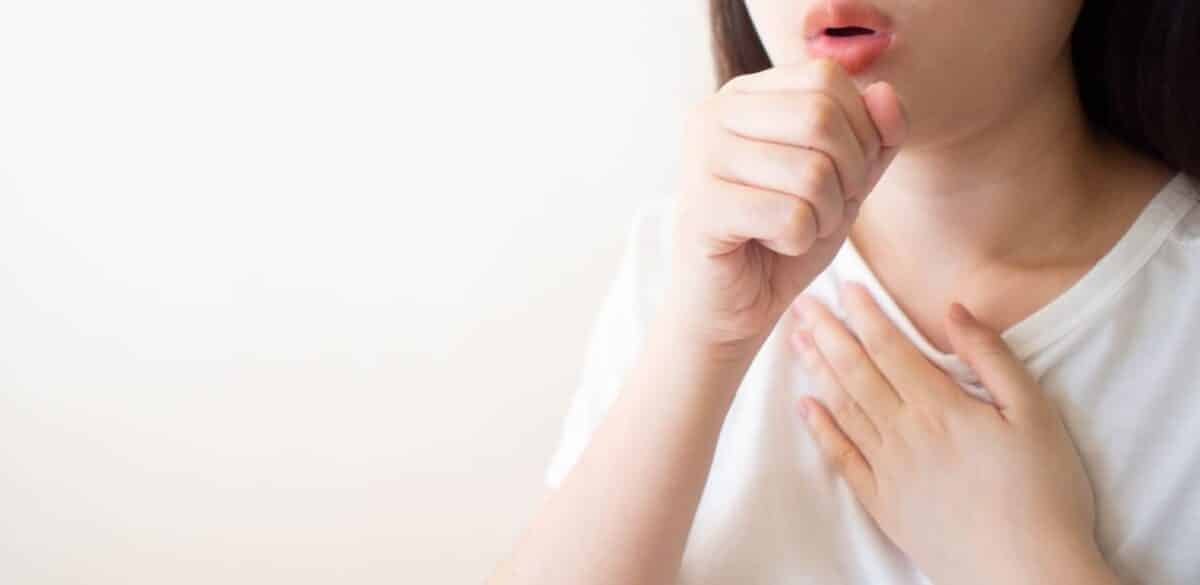Les gestes simples pour prévenir et traiter les maux de gorge